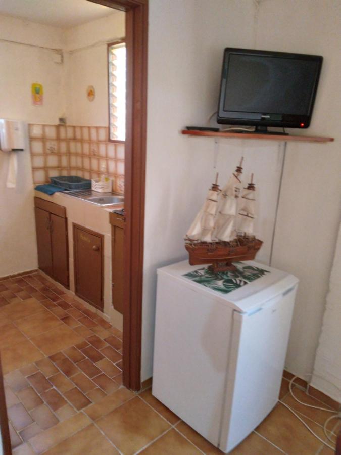 Au Jardin Fleuri Apartman Sainte-Anne Kültér fotó